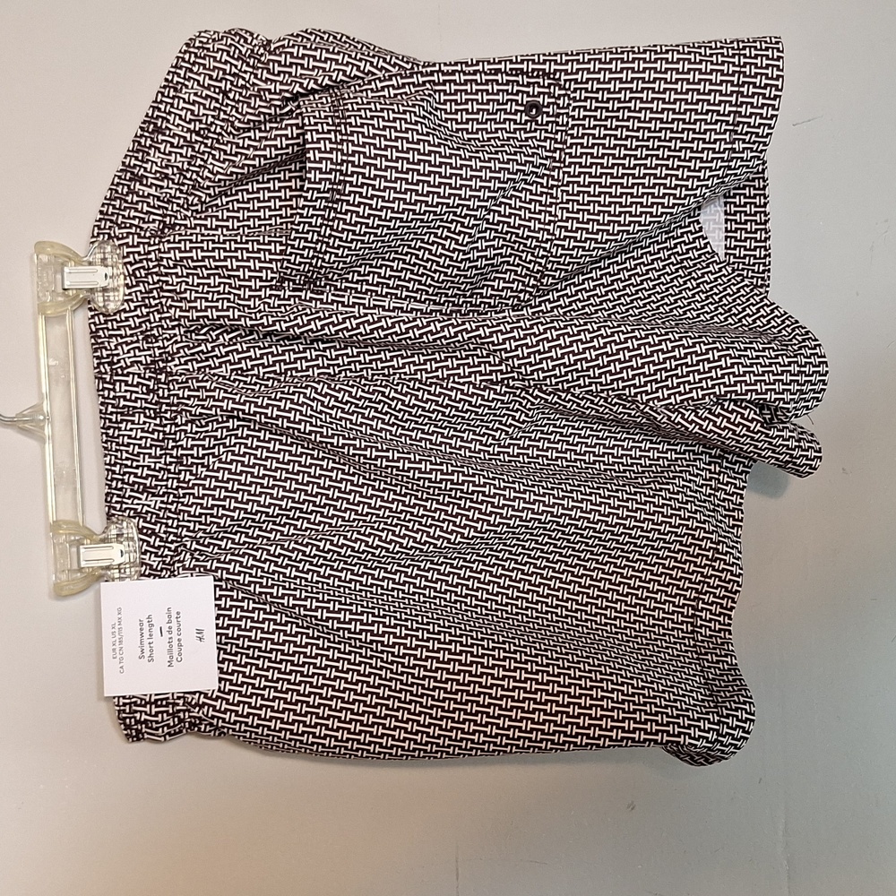 H&M Brown and White Patterned Swim Shorts - Picture 6 of 6